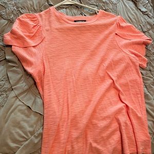 Express xs thin t-shirt with tulip sleeves